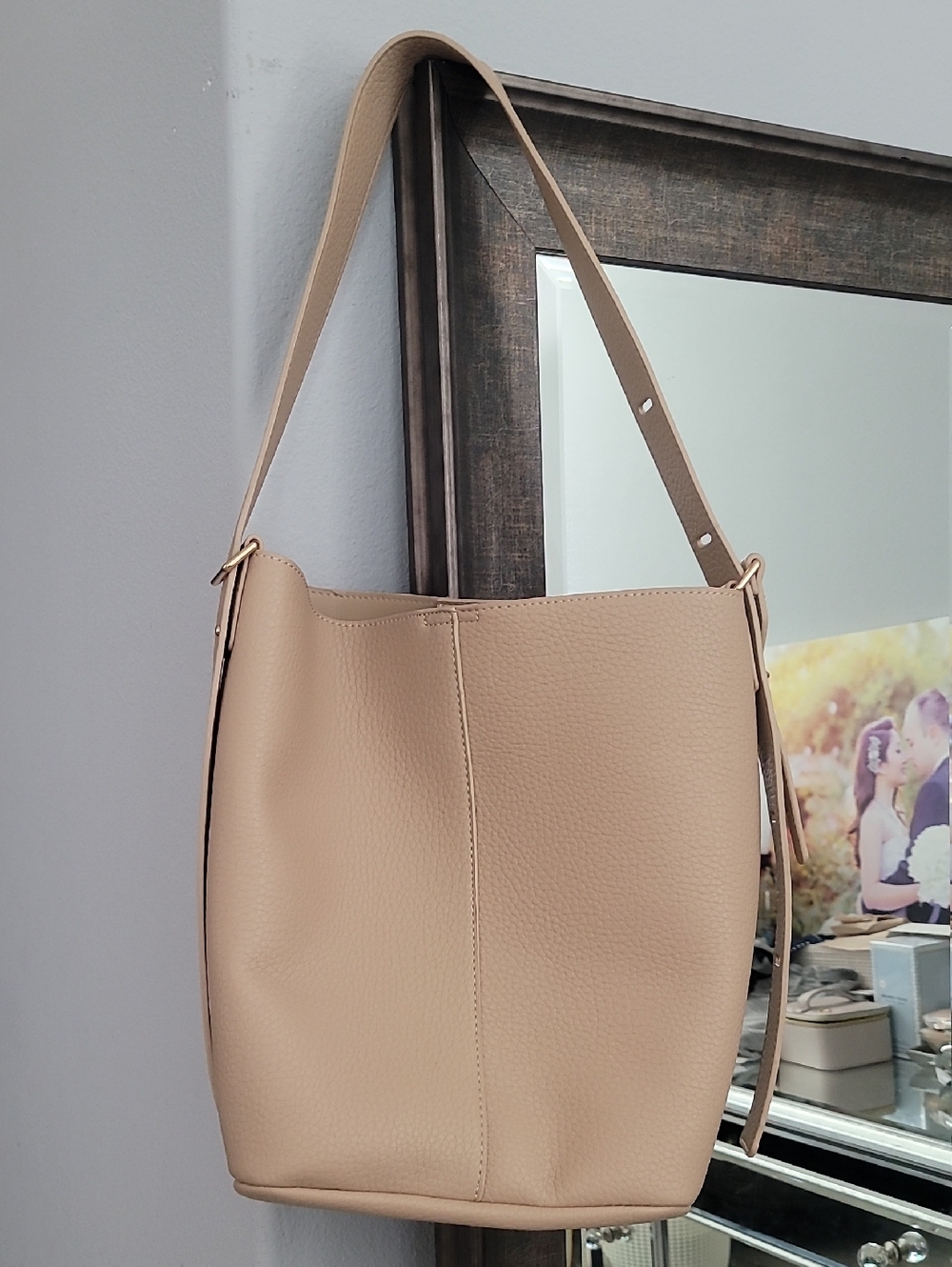 Classic Beige Bucket Shoulder Bag - Women's Handbag